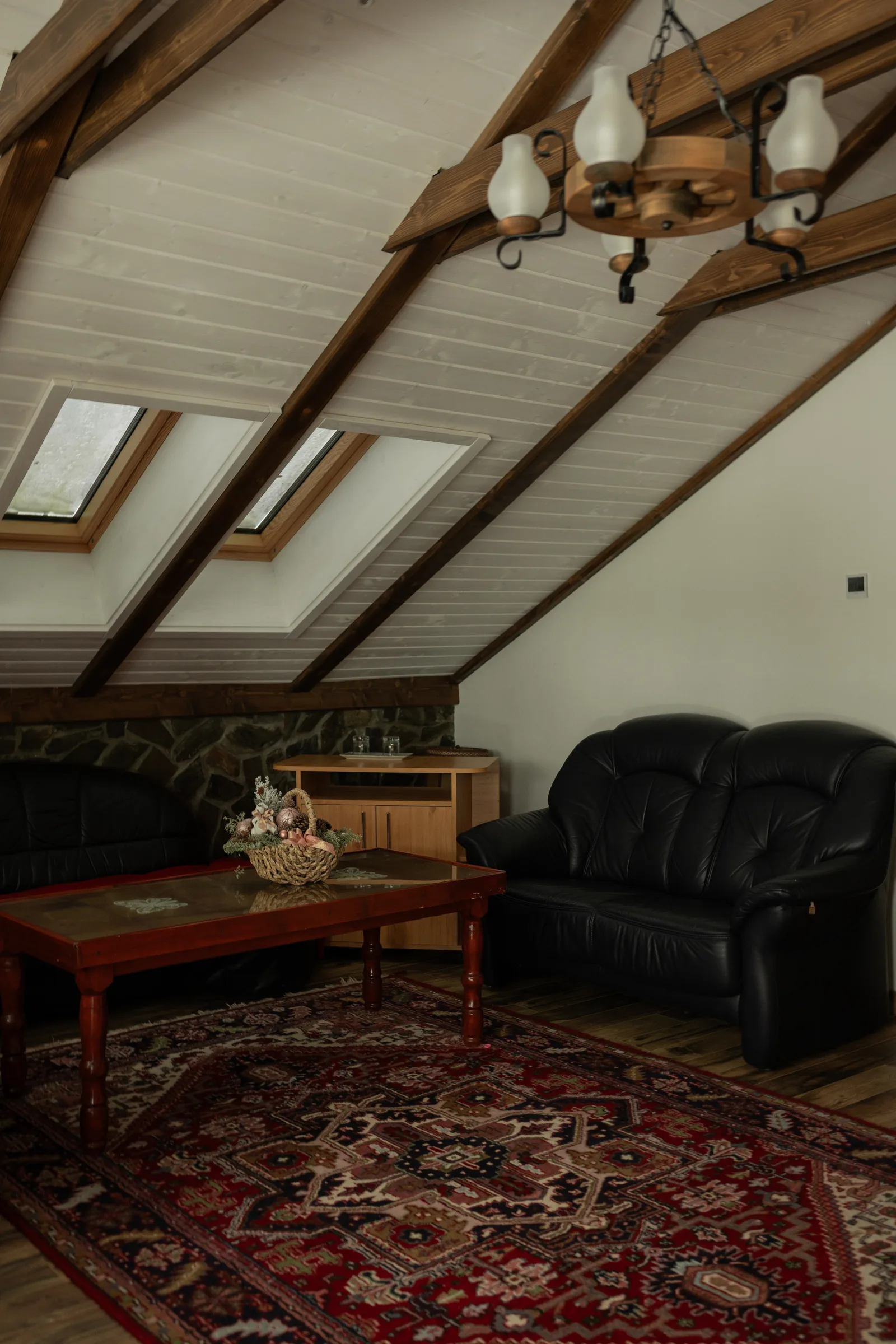 Apartamentul la Înălțime - 5